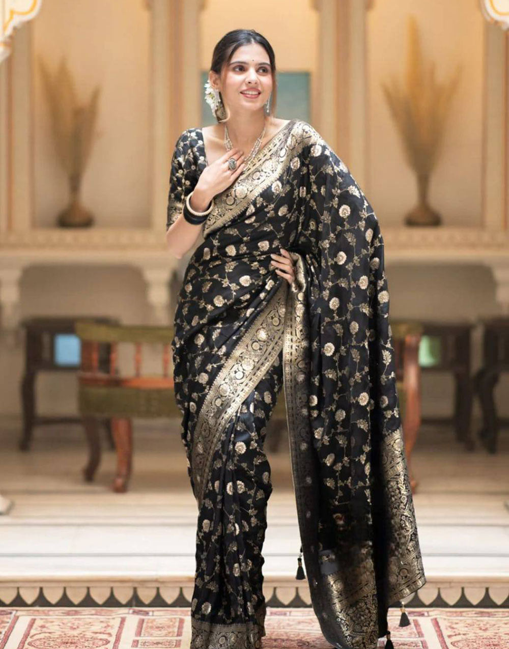 Black Banarasi Silk Saree With Zari Weaving Work